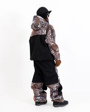 将图像阅读到画廊视图中, ZIP JACKET REAL TREE