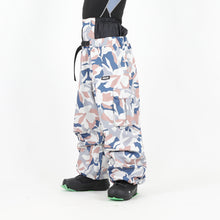 Read the image into the gallery view, CARGO PANTS FLOWER