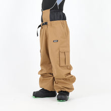 将图像阅读到画廊视图中, CARGO PANTS MOCA