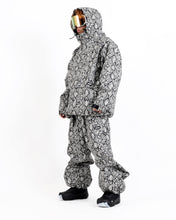 Read the image into the gallery view, REFLECTOR JACKET SNAKE