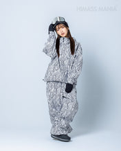 Read the image into the gallery view, REFLECTOR JACKET SNAKE.W