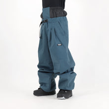 Lesen Sie das Bild in der Galerieansicht, TWOTUCK PANTS CHARCOALNAVY
