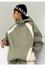 Read the image into the gallery view, TRUCKHOOD JACKET L.KHAKI
