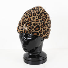 画像をギャラリービューアに読み込む, BEANIE LEO
