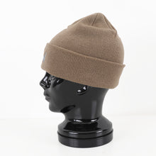 将图像阅读到画廊视图中， BEANIE BEIGE

