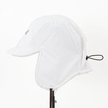 将图像阅读到画廊视图中， HAT WHITE
