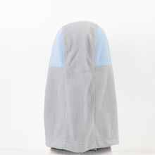 将图像阅读到画廊视图中， HOOD WARMER GRAY_B.GRAY
