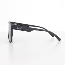 Lesen Sie das Bild in der Galerieansicht, HIMANI POLARIZED SUNGLASSES GRAY BLACK hi-31
