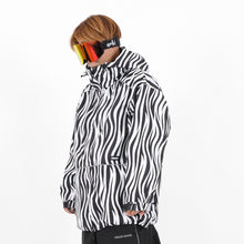 Lesen Sie das Bild in der Galerieansicht, REFLECTOR JACKET ZEBRA
