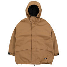 将图像阅读到画廊视图中， MOUNTAIN JACKET MOCA
