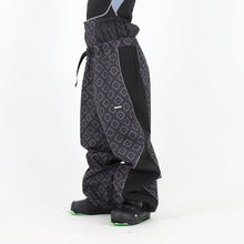 Lesen Sie das Bild in der Galerieansicht, WAVE PANTS PAISLEY BLACK BLACK
